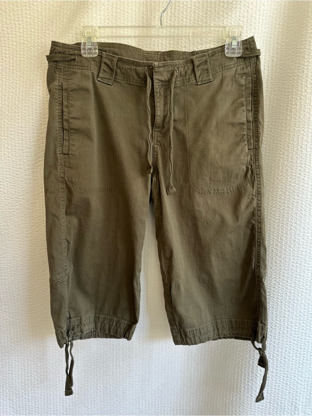 THE NORTH FACE Olive Green Cotton Stretch Hiking Capri Pants Size 6 Outdoor